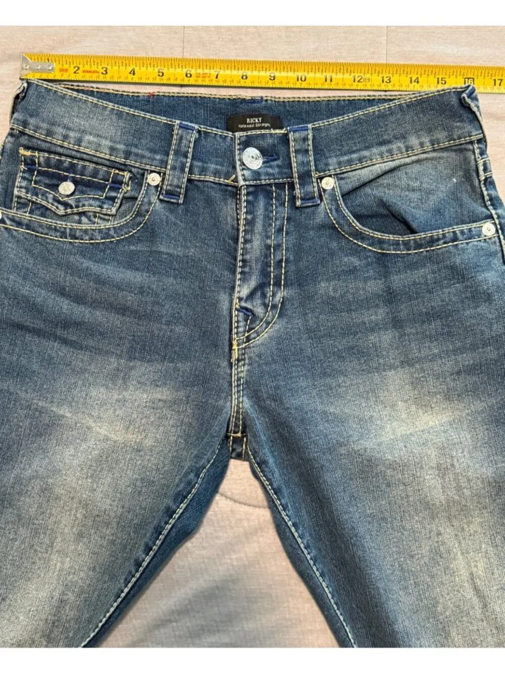 True Religion Mens Ricky Relaxed Straight Jeans Size 32 Blue Denim